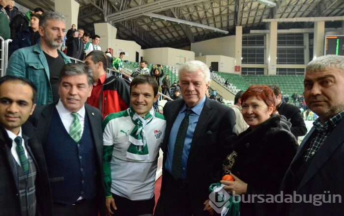 Batalla Bursaspor'a resmi imzayı attı!