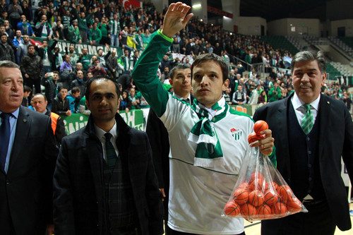 Batalla Bursaspor'a resmi imzayı attı!