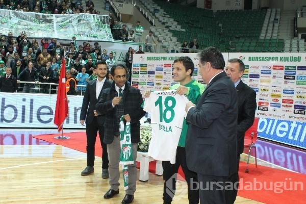 Batalla Bursaspor'a resmi imzayı attı!