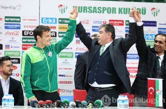 Batalla Bursaspor'a resmi imzayı attı!