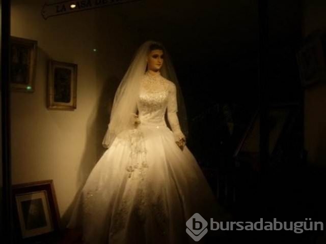 Bir baba kızına bunu nasıl yapar
