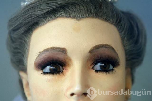 Bir baba kızına bunu nasıl yapar
