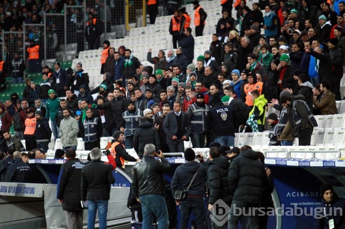 Bursaspor - Medipol Başakşehir maçından kareler