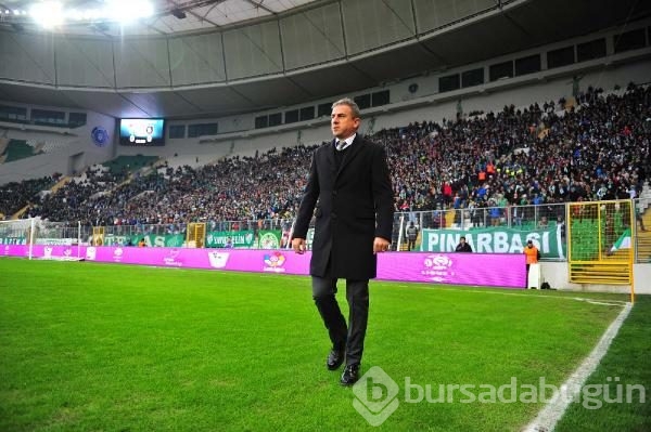 Bursaspor - Medipol Başakşehir maçından kareler