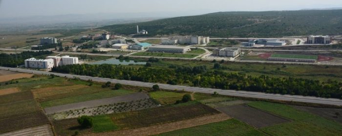 Marmara Bölgesinin en kalabalık üniversitesi hangisi?