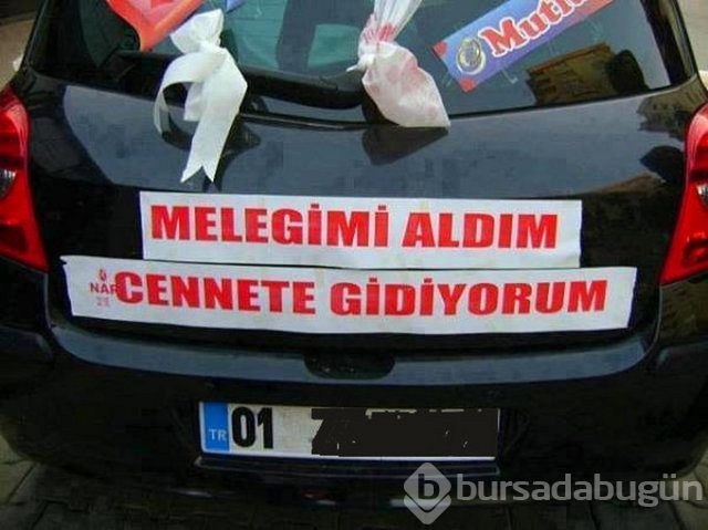 Türklere özgü araba arkası yazıları!