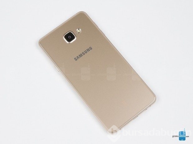 İşte yeni Galaxy A7'nin özellikleri ve fiyatı