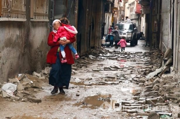Sur'da hendekler kapatıldı, sokağa çıkma yasağı kalktı