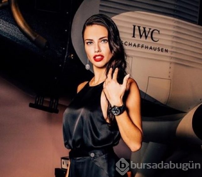 Adriana Lima neden makyajsız fotoğrafını paylaştı?