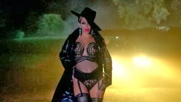 Beyonce'den olay dans