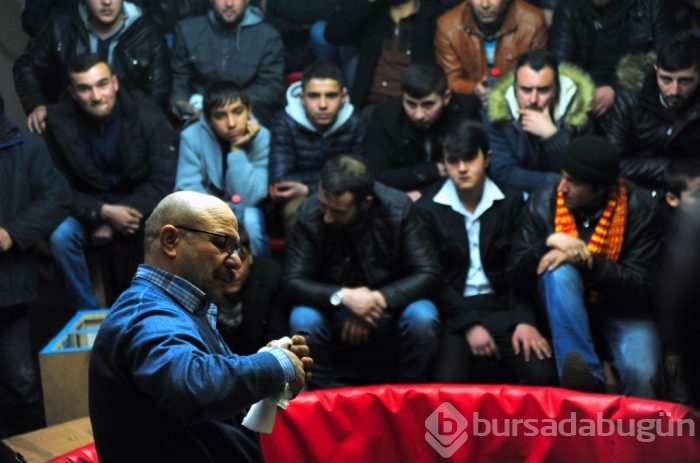 "Kuş muhabbeti" mesafe tanımıyor!