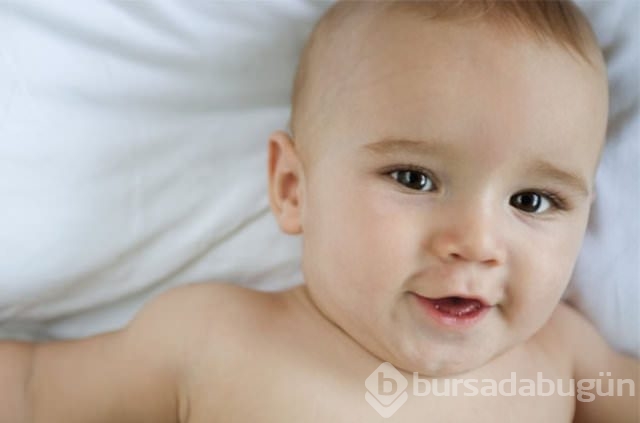 Bebeğinizin gözünün ne renk olacağını biliyor musunuz?