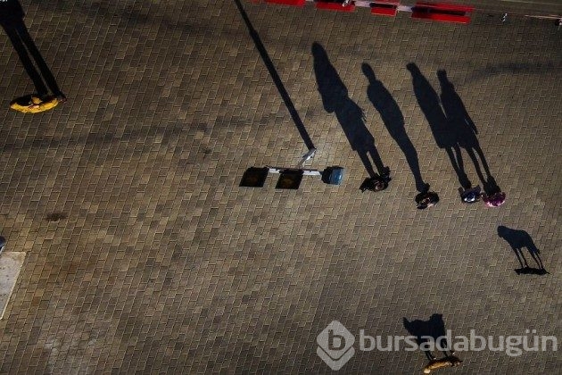 &#8203;Dünyanın farklı kentlerinde çekilmiş 19 sokak fotoğrafı
