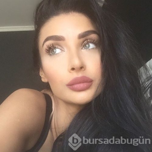 İranlı Kürt manken Mariam Rod
