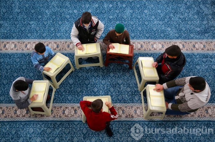 Ahıskalı çocuklar Kur'an-ı Kerim öğreniyor