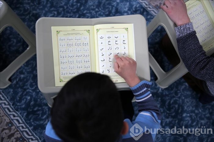 Ahıskalı çocuklar Kur'an-ı Kerim öğreniyor