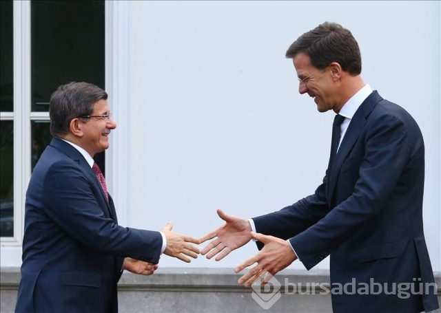 Başbakan Davutoğlu Hollanda'da