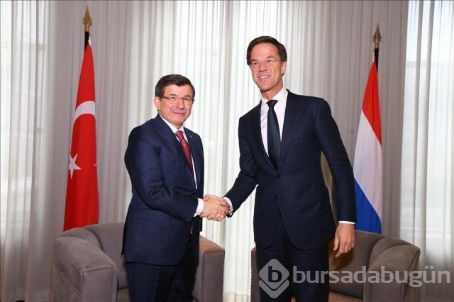 Başbakan Davutoğlu Hollanda'da