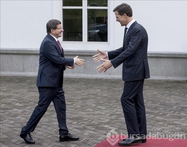 Başbakan Davutoğlu Hollanda'da