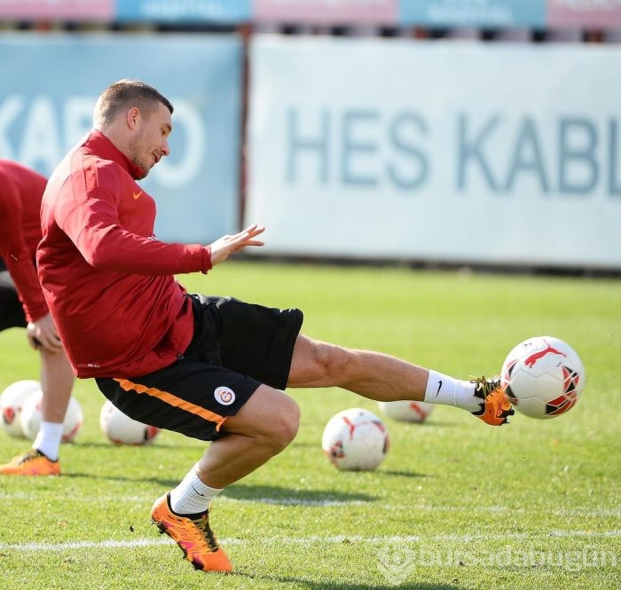 Podolski Çin'e gidiyor	
