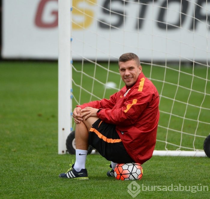 Podolski Çin'e gidiyor	
