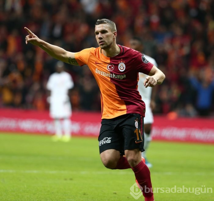 Podolski Çin'e gidiyor	
