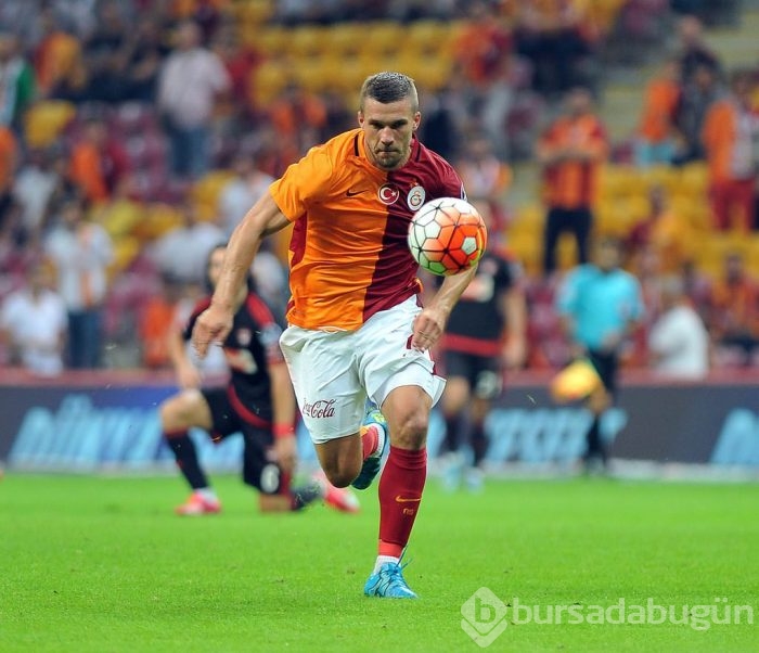 Podolski Çin'e gidiyor	
