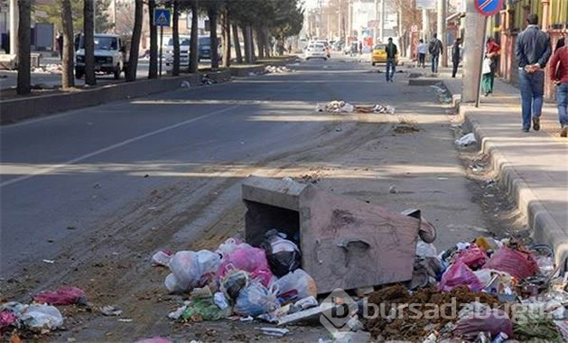 HDP hayatı durdurdu Diyarbakır çöp kente dönüştü!