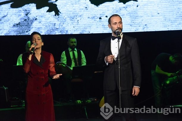 TOÇEV için yıldız yağmuru!