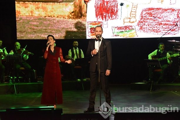 TOÇEV için yıldız yağmuru!