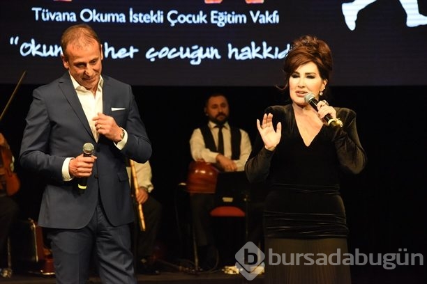 TOÇEV için yıldız yağmuru!