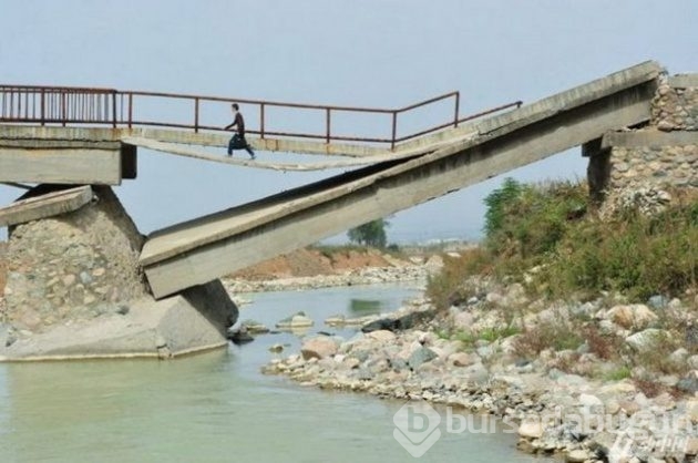 Bu fotoğraflar yürekleri ağızlara getiriyor

