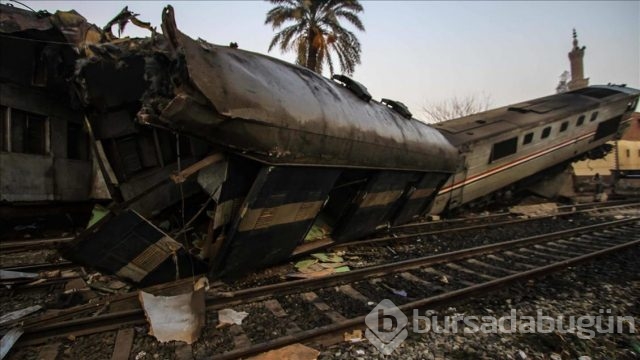 Mısır'da tren kazası
