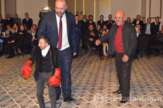 'Köksal Baba' 41. yaşını kutladı	