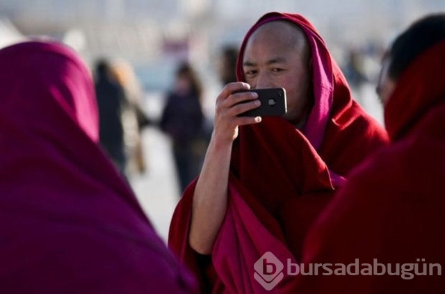Bir İphone almak için hangi ülkede kaç saat çalışmak gerekiyor?	

