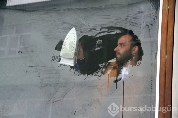 Buz tutan camlara ütü bile fayda etmedi	
