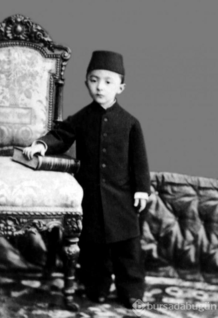 2. Abdülhamid'in aile albümü
