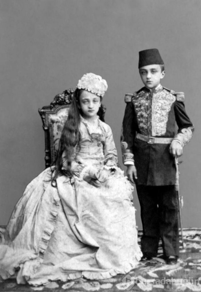 2. Abdülhamid'in aile albümü
