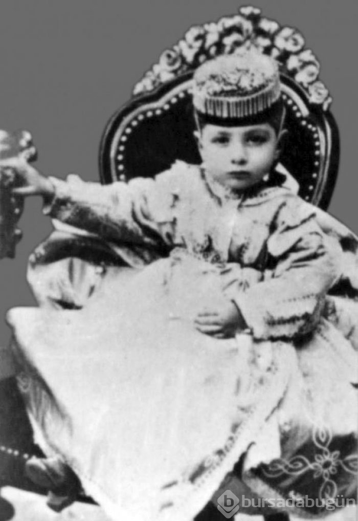 2. Abdülhamid'in aile albümü
