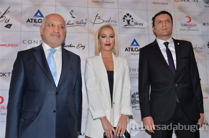 Liseli aşıklar gibi!	
