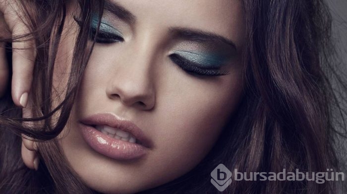 Adriana Lima'nın yüzü artık gülmüyor	