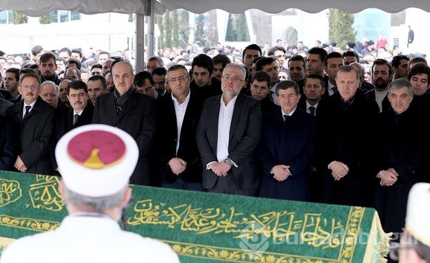Abdullah Gül'ün kayınpederi toprağa verildi