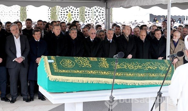 Abdullah Gül'ün kayınpederi toprağa verildi