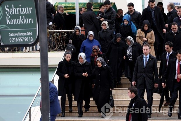 Abdullah Gül'ün kayınpederi toprağa verildi