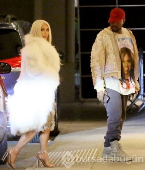Kim Kardashian saçını yine boyattı
