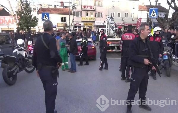 Bursa'da güpegündüz silahlı çatışma!	