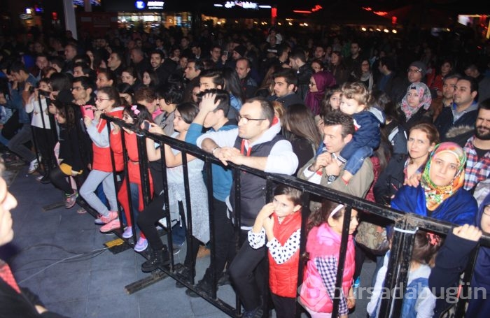 Sevgililer günü'nde Atiye coşkusu...