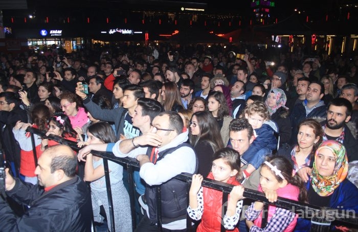 Sevgililer günü'nde Atiye coşkusu...