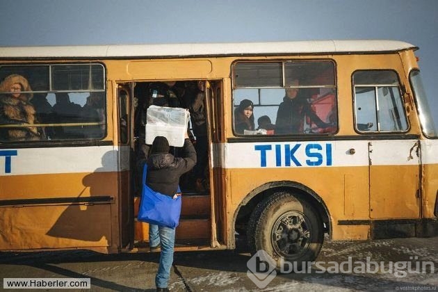 Dünyanın en soğuk şehrinde 40 yıldır postacılık yapıyor