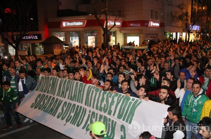 Bursa ayağa kalktı